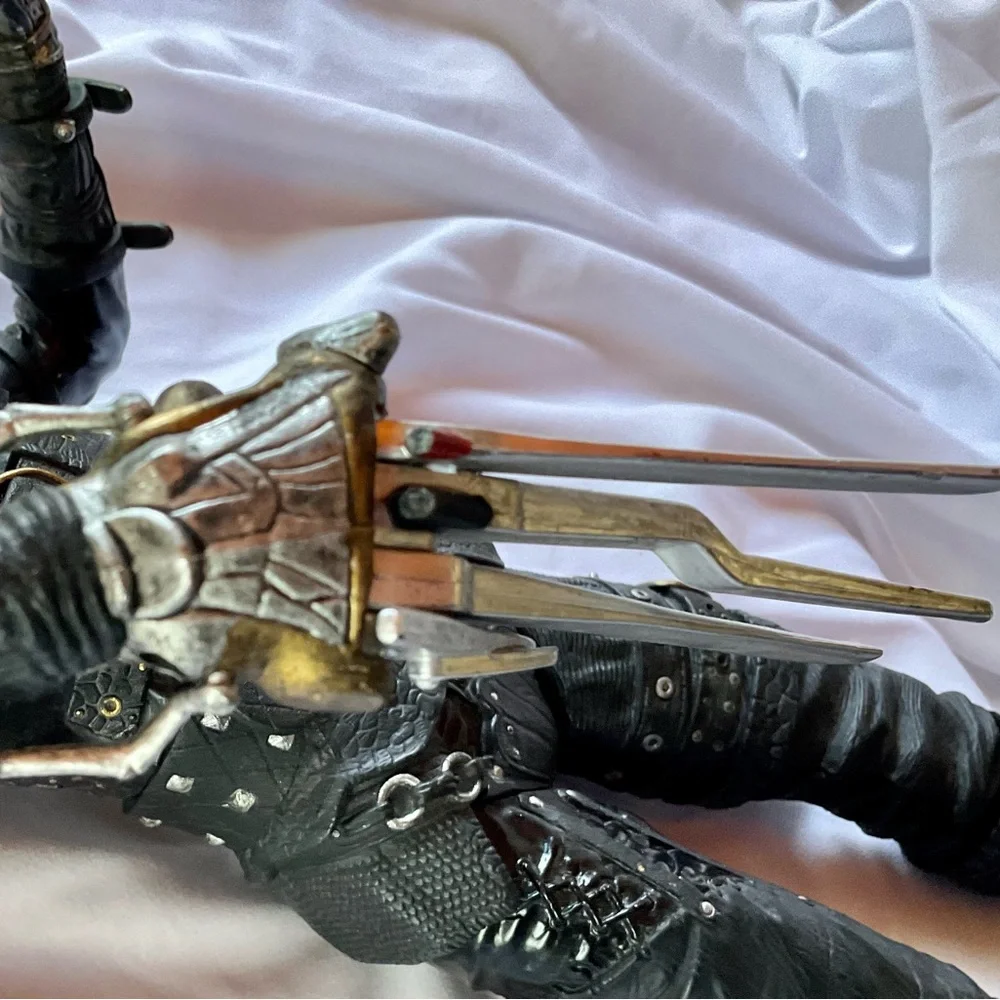 Johnny Depp Edward Scissorhands Figure 18” - Picture 9 of 13